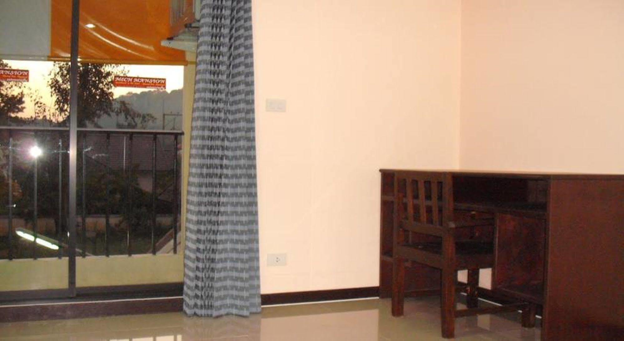 Mech Mansion Hotel Chiang Rai Exterior photo