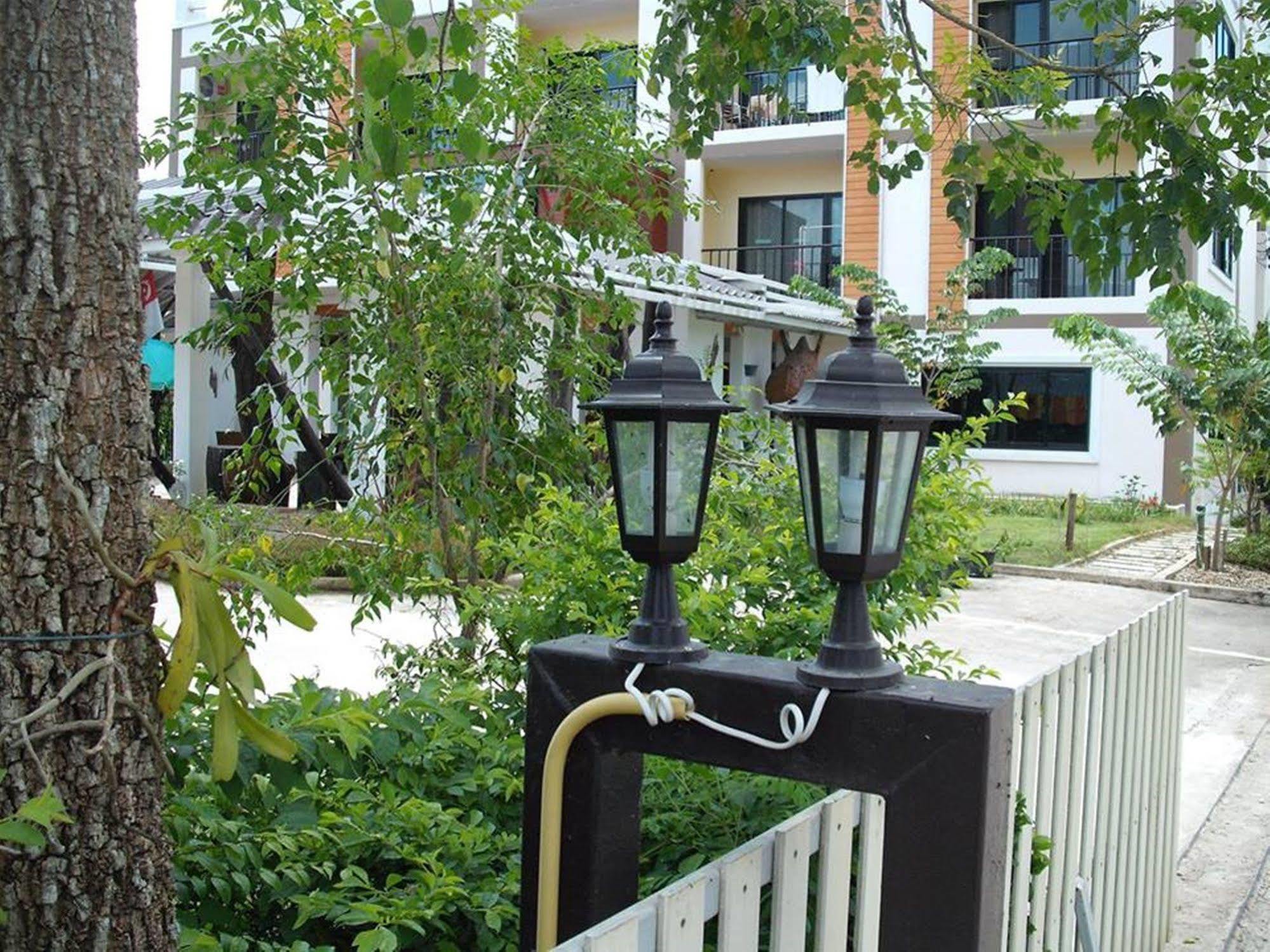 Mech Mansion Hotel Chiang Rai Exterior photo