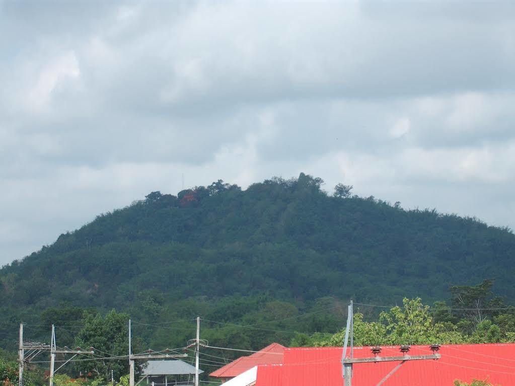 Mech Mansion Hotel Chiang Rai Exterior photo
